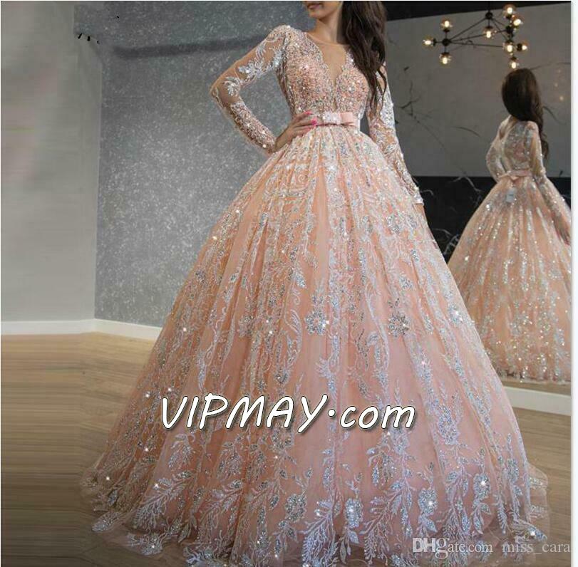 beautiful quince dress,vintage lace quinceanera dress,lace quinceanera dress,blush pink quinceanera dress,blush quinceanera dress,pretty quinceanera dress long sleeve,quinceanera dress with belt,quinceanera dress with bow,