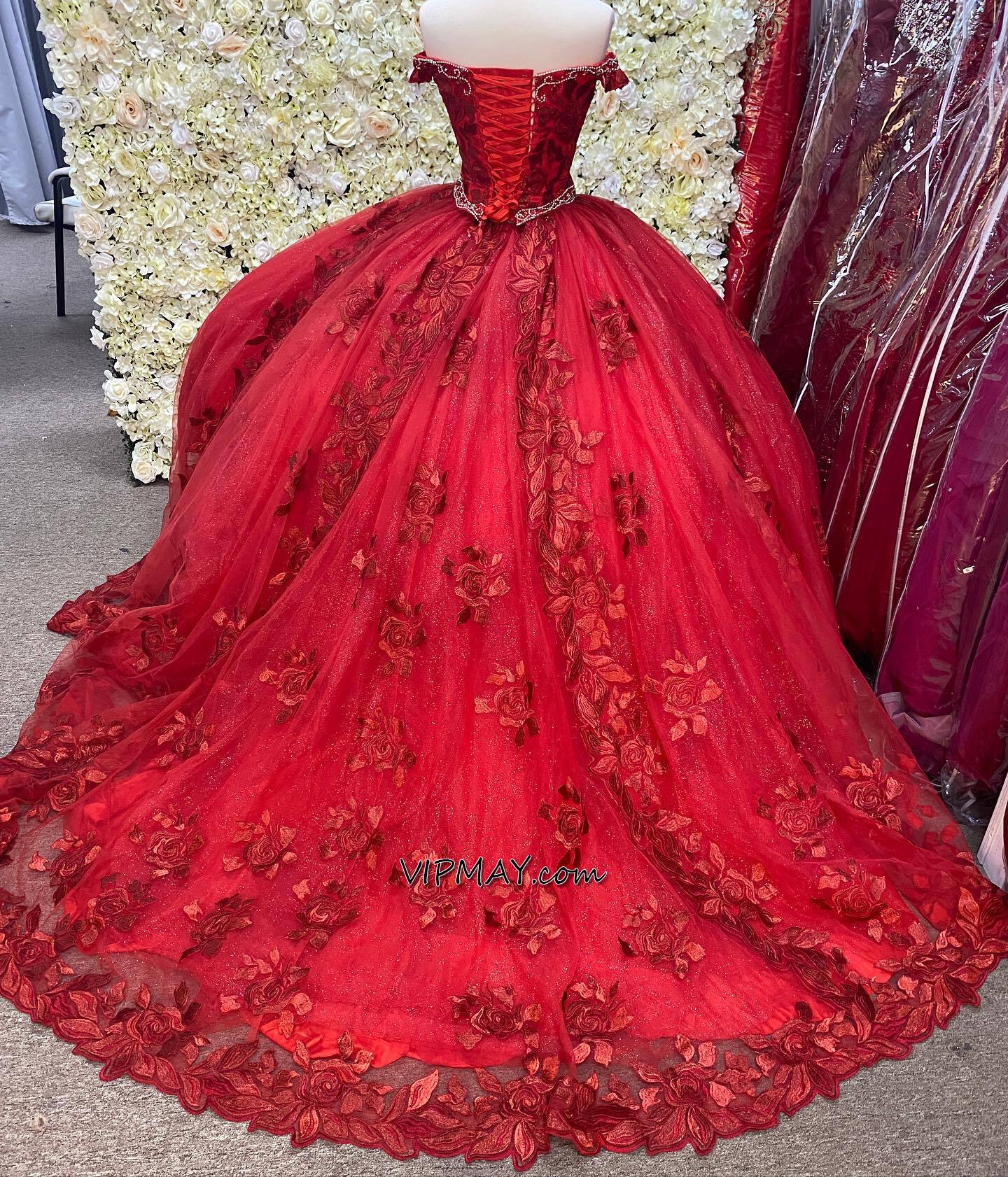 wine colored quinceanera dress,floral two piece quinceanera dress,two piece modern quinceanera dress,quinceanera dress lace puffy elegant,quinceanera dress with short train,corset quinceanera dress,lace back up quinceanera dress,