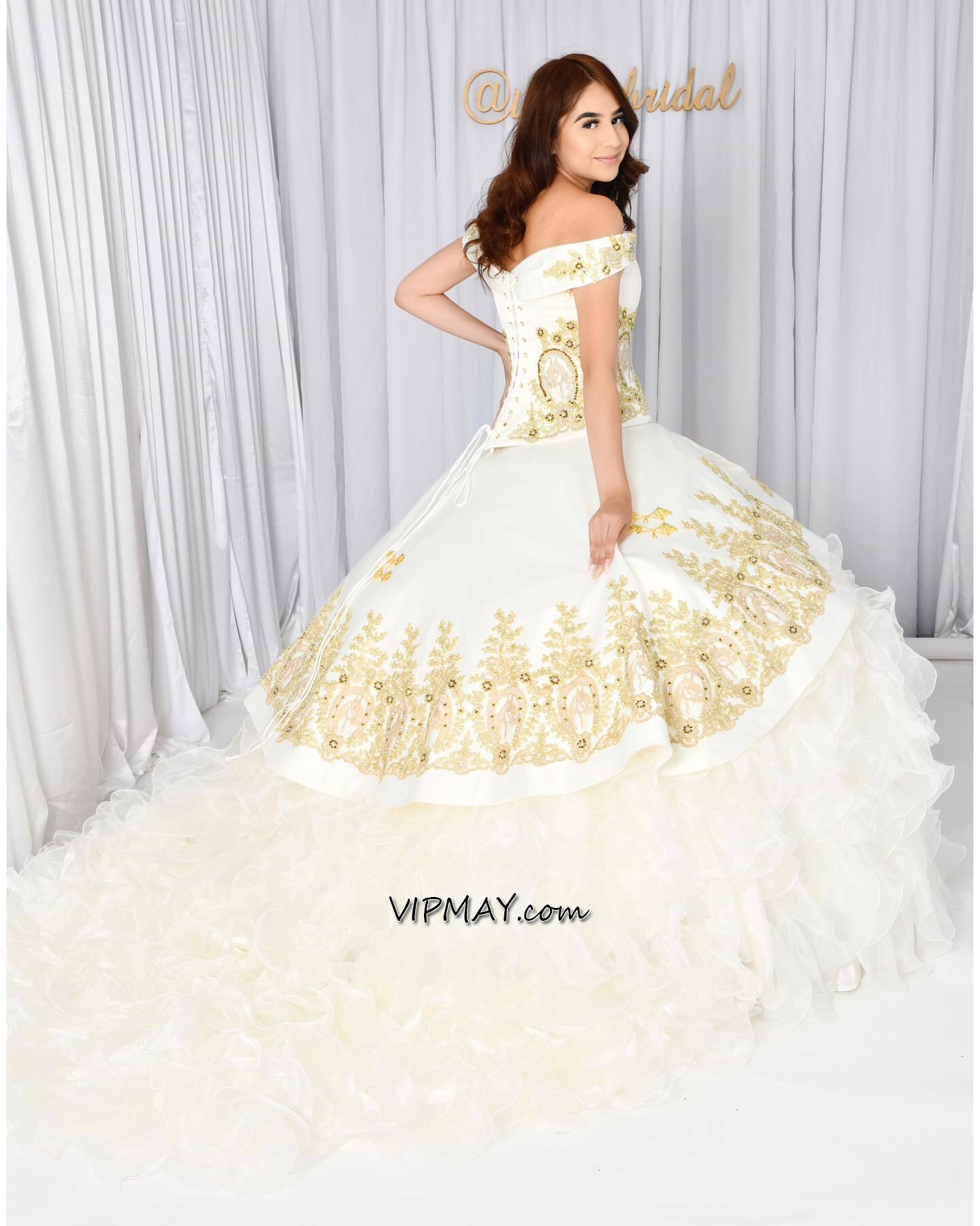 online cheap quinceanera dress,where to buy cheap quinceanera dress,cheap beautiful quinceanera dress,white and gold quinceanera dress,traditional mexican quinceanera dress,white quinceanera dress,quinceanera dress with horses,sweet sixteen dress with ruffles,quinceanera dress with ruffles,custom make your quinceanera dress,