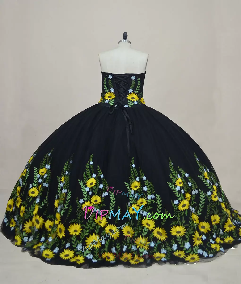 black traditional mexican dress