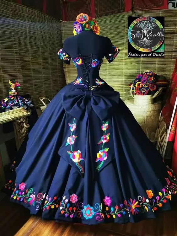 traditional mexican quinceanera dress