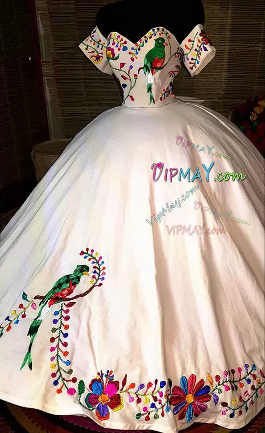 otomi quinceanera dress,floral embroidered quinceanera dress,quinceanera dress for sale with flowers,quinceanera dress with flowers,embroidered quinceanera dress,quinceanera dress from mexico city,mexico themed quinceanera dress,mexico quinceanera dress,quinceanera dress with short sleeves,quinceanera dress with bow,quinceanera dress with bowknot,quinceanera court dress with bowknot,most elegant quinceanera dress,elegant quinceanera dress wholesale,mariachi quinceanera dress,2021 quinceanera dress,