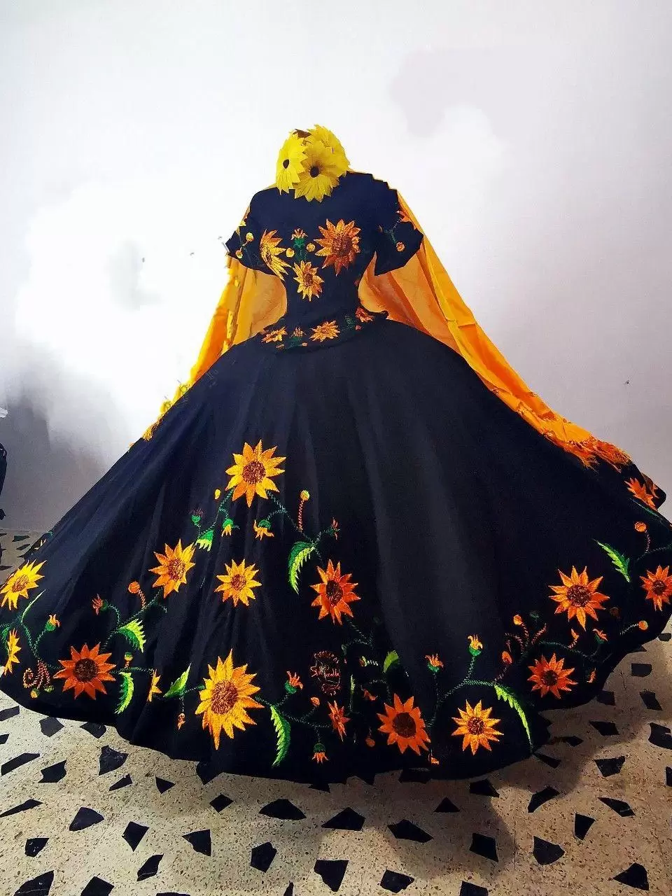 black charro quinceanera dress,sunflower quinceanera dress,short sleeves quinceanera dress,charro sweet 16 dress,quinceanera dress with bow,floral embroidery quinceanera dress,embroidery quinceanera dress,