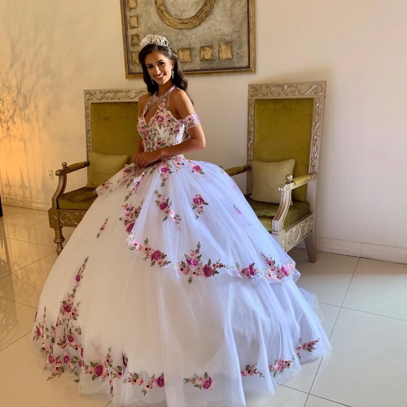 customize quinceanera dress online,white quinceanera dress,floral embroidery quinceanera dress,tulle quinceanera dress,xv quinceanera dress,keyhole neck quinceanera dress,quinceanera dress with halter neckline,detachable sleeves quinceanera dress,