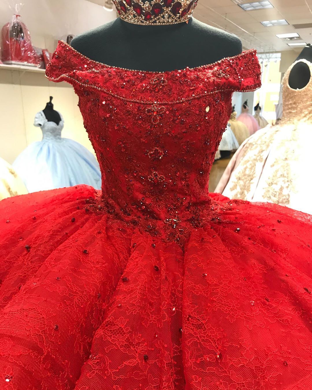 red modern quinceanera dress,red quineanera dress,off the shoulder quinceanera dress,ruffled skirt quinceanera dress,scoop neckline quinceanera dress,custom make your quinceanera dress,