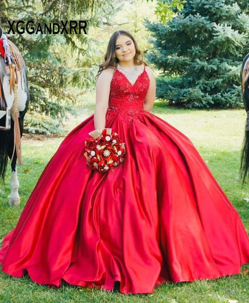 Cheap Red Satin Cowgirl V-neck Quinceanera Dress with Straps