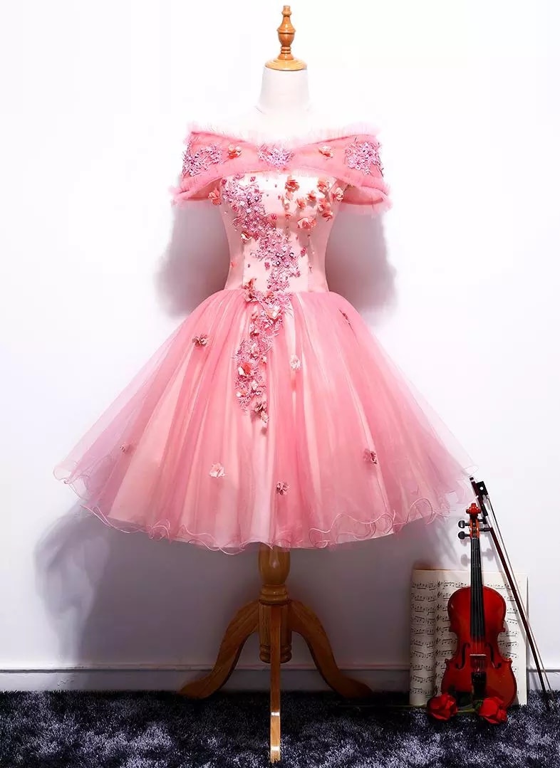 teenage girls dress for special occasions,short homecoming dress for sale,short tulle homecoming dress,short homecoming dress,knee length dress for homecoming,knee length homecoming dress,modest knee length formal dress,light pink homecoming dress,light pink sweet 15 dress,tulle sweet 16 dress,tulle homecoming dress,flower homecoming dress,handmade flower quineanera dress,dress with flowers,dress for homecoming under 100,under 100 for juniors homecoming dress,