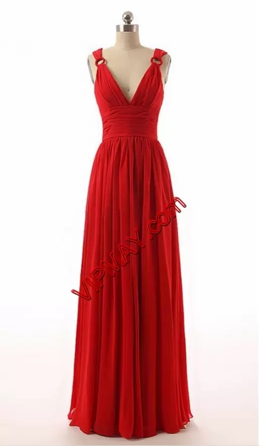 Chiffon V-neck Sleeveless Zipper Ruching Prom Evening Gown in Red