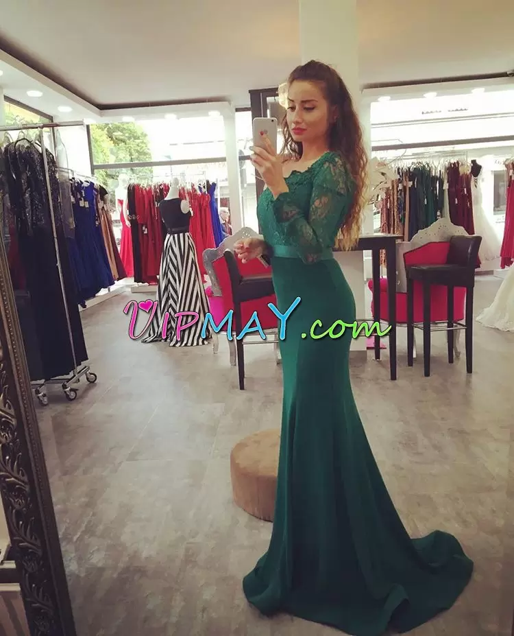 Green Long Sleeves Brush Train Lace and Belt Homecoming Dress