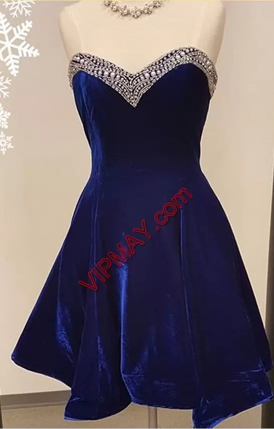 royal blue prom dress under 100,royal blue prom dress for sale,cheap short royal blue prom dress,beaded sweetheart neckline prom dress,short velvet prom dress,velvet sweetheart prom dress,velvet formal gown,where to buy short prom dress,affordable short prom dress,clearance short prom dress,short prom dress for sweet 15,