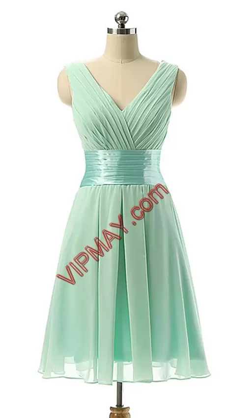 A-line Homecoming Dress Apple Green V-neck Chiffon Sleeveless Mini Length Zipper