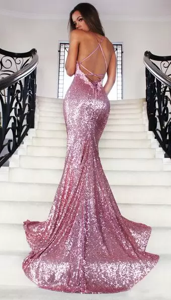 Fashionable Pink Backless V-neck Sequins Prom Dresses Sleeveless Brush Train