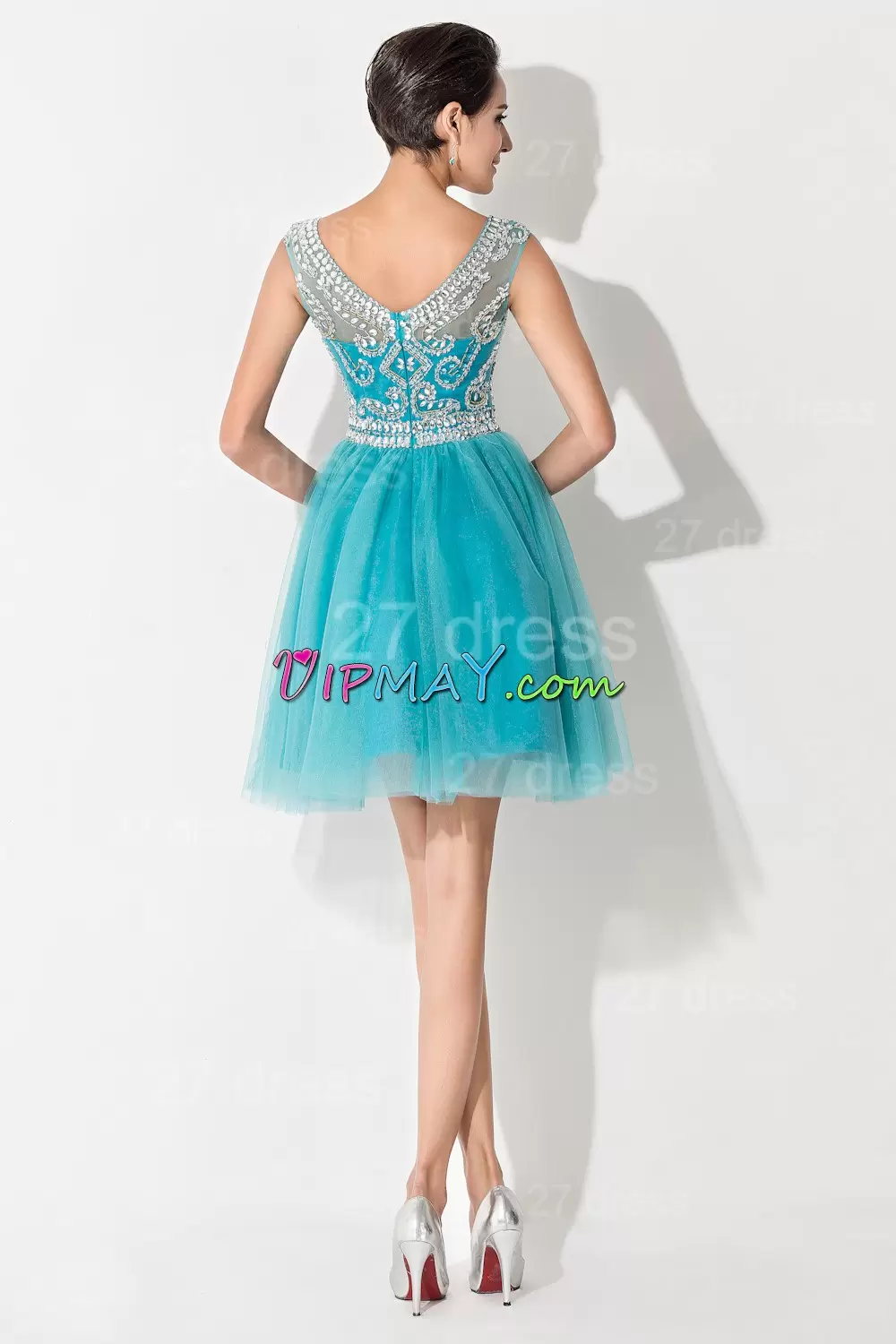 Fitting Tulle Scoop Sleeveless Zipper Beading Homecoming Party Dress in Aqua Blue