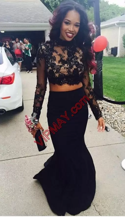 Top Selling Black Backless High-neck Lace Womens Evening Dresses Satin Sleeveless Brush Train