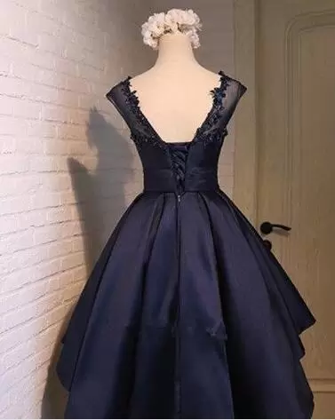 Fashionable High Low Navy Blue Homecoming Dresses Satin Sleeveless Lace