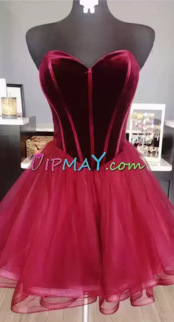 Deluxe Burgundy A-line Sweetheart Sleeveless Tulle Mini Length Lace Up Ruching Prom Homecoming Dress