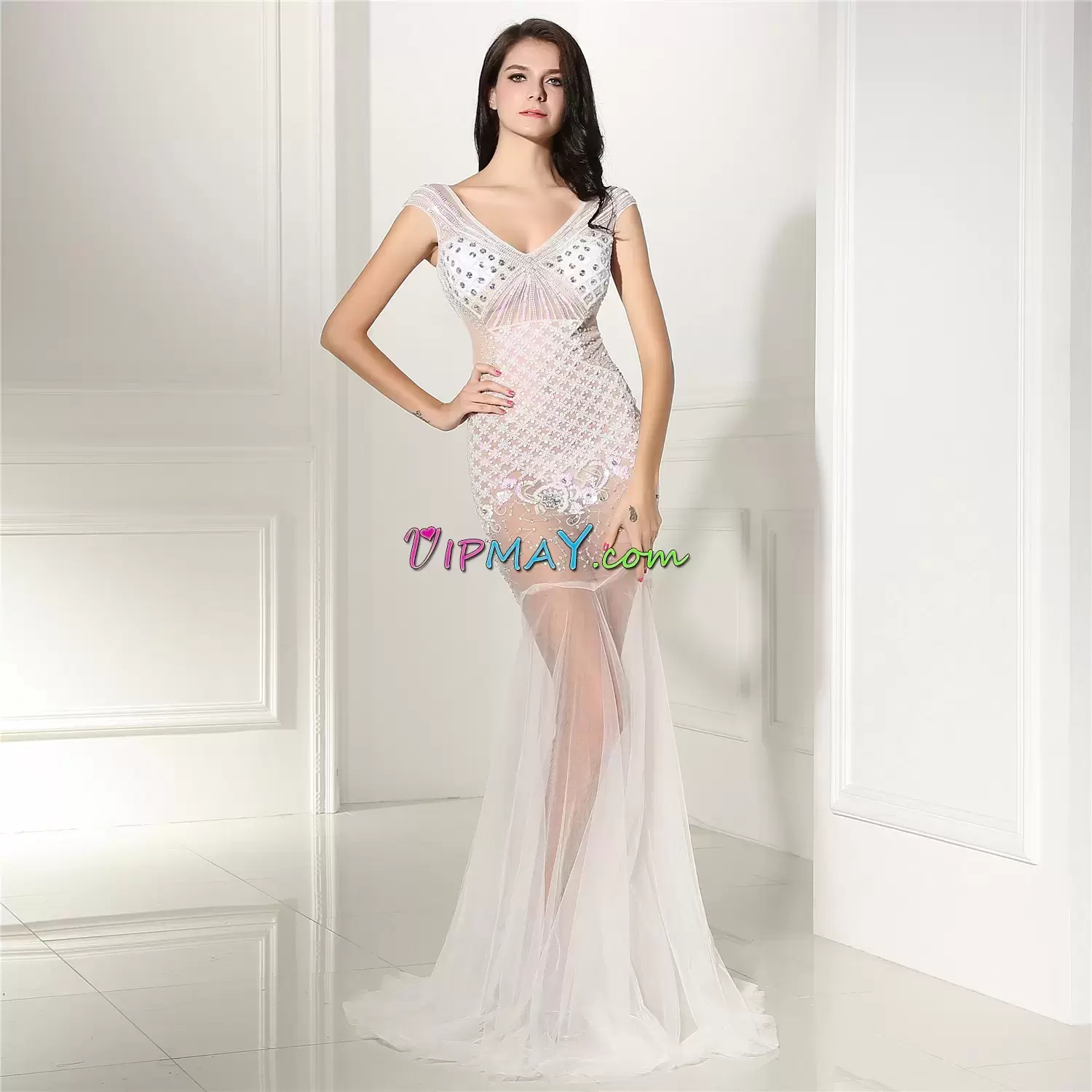 Elegant V-neck Sleeveless Sweep Train Zipper Evening Dress White Tulle Beading