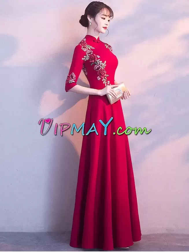 Noble Red A-line Embroidery Prom Dresses Zipper Satin Half Sleeves Floor Length