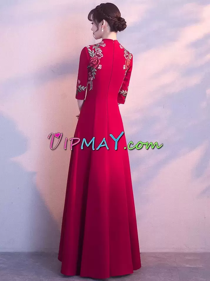 Noble Red A-line Embroidery Prom Dresses Zipper Satin Half Sleeves Floor Length