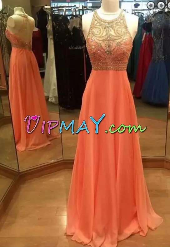 Sleeveless Halter Top Beading Prom Dress