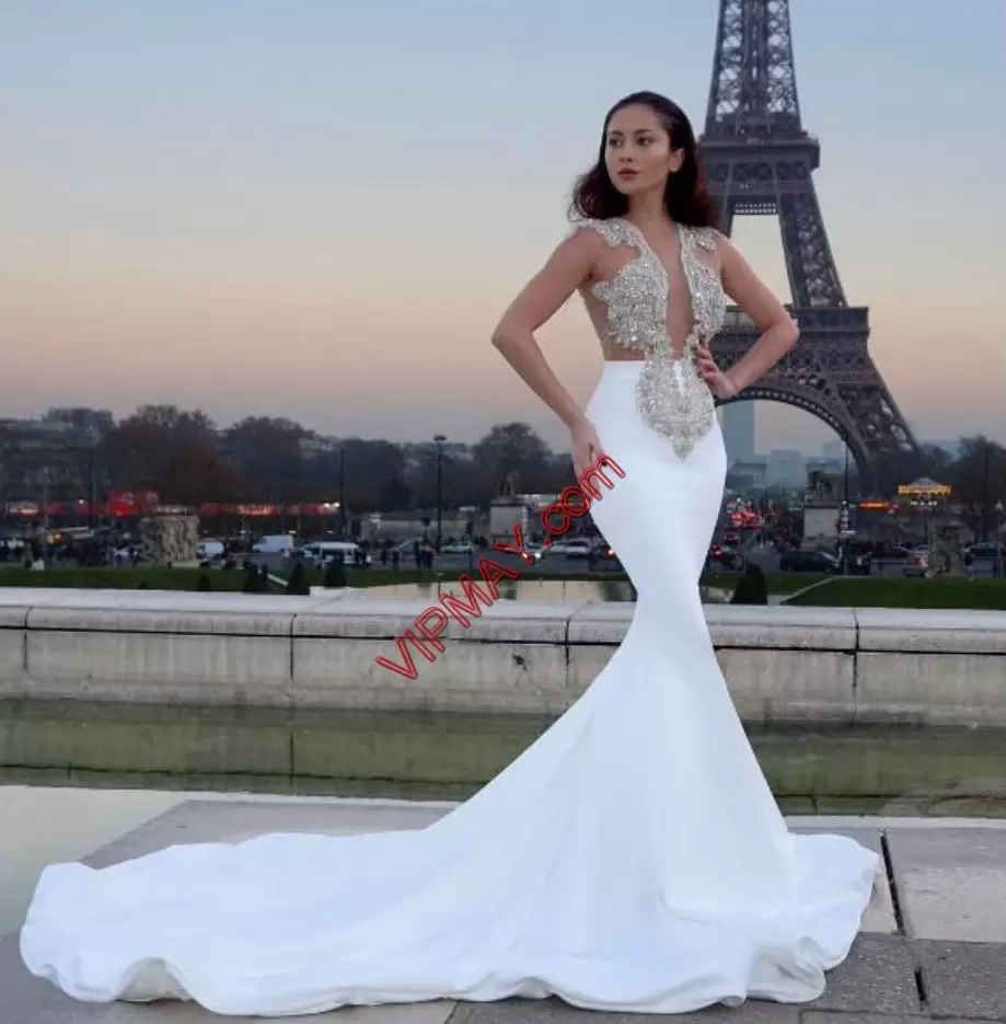 Custom Made Satin V-neck Sleeveless Court Train Beading Evening Dresses in White