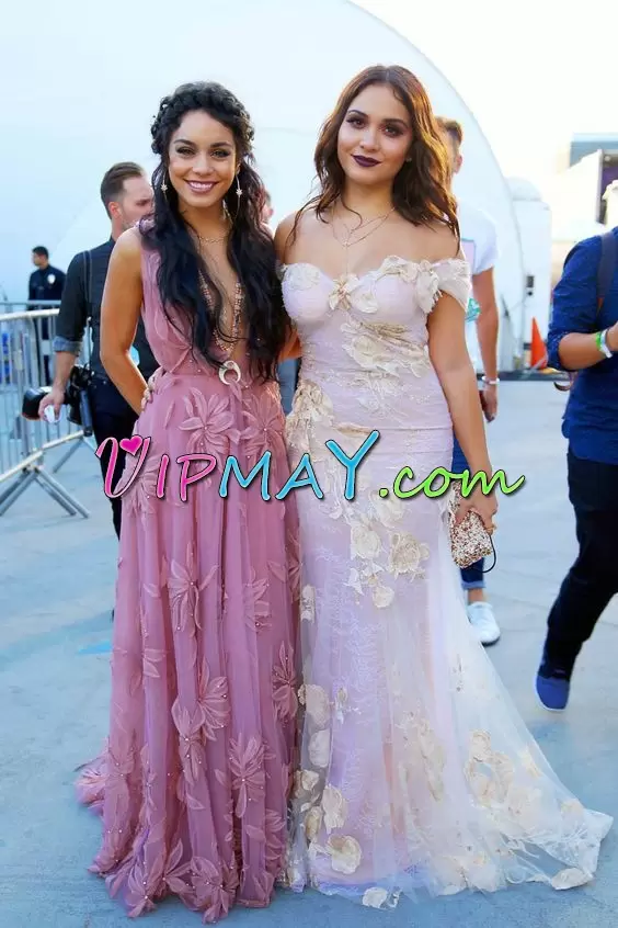 Nice Pink Lace Up V-neck Appliques Homecoming Gowns Tulle Sleeveless