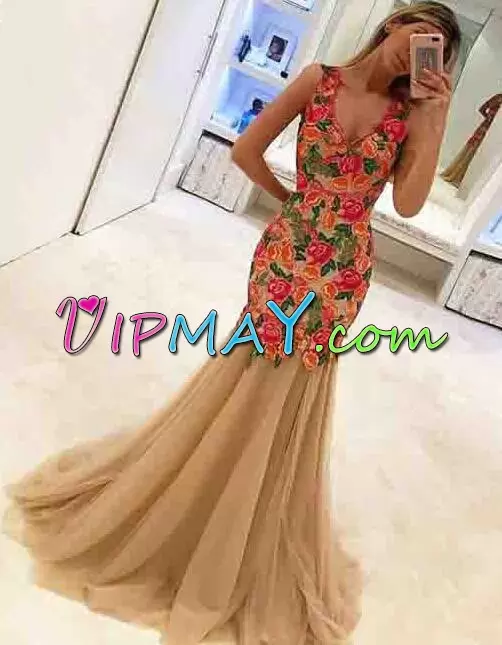 Sleeveless V-neck Sweep Train Lace Up Floor Length Beading and Lace Homecoming Dress Online V-neck