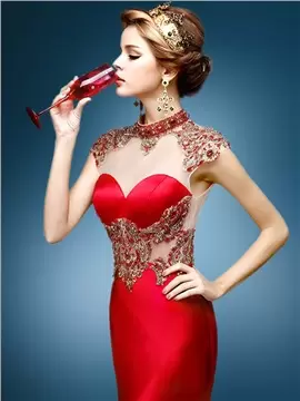 High-neck Cap Sleeves Sweep Train Zipper Juniors Evening Dress Red Beading