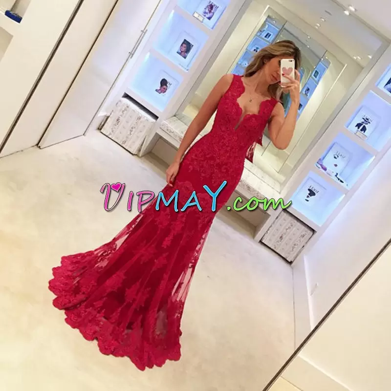 Red Tulle V-neck Sleeveless Floor Length Prom Gown Lace and Appliques