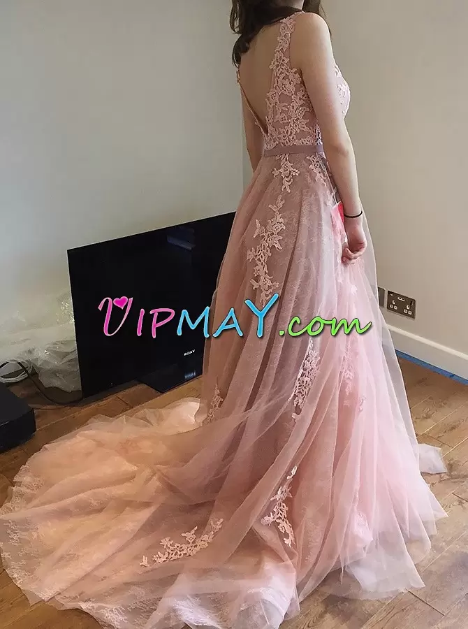 Custom Designed Scoop Sleeveless Tulle Prom Dresses Lace and Appliques Brush Train Backless