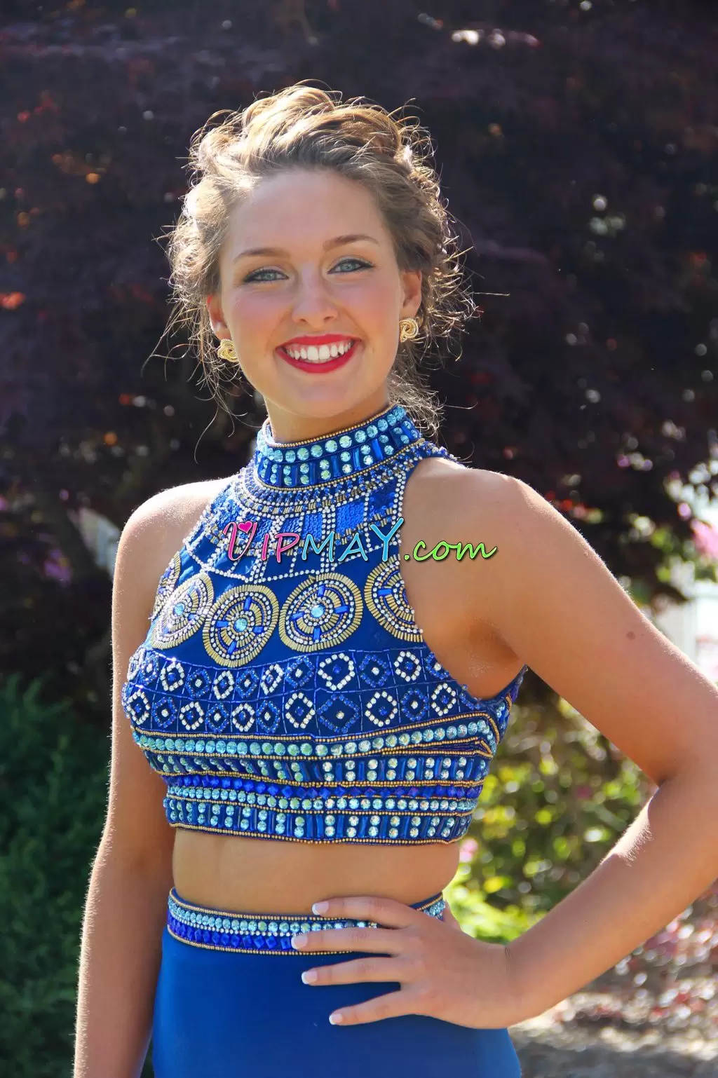 Sleeveless Halter Top Beading Prom Homecoming Dress