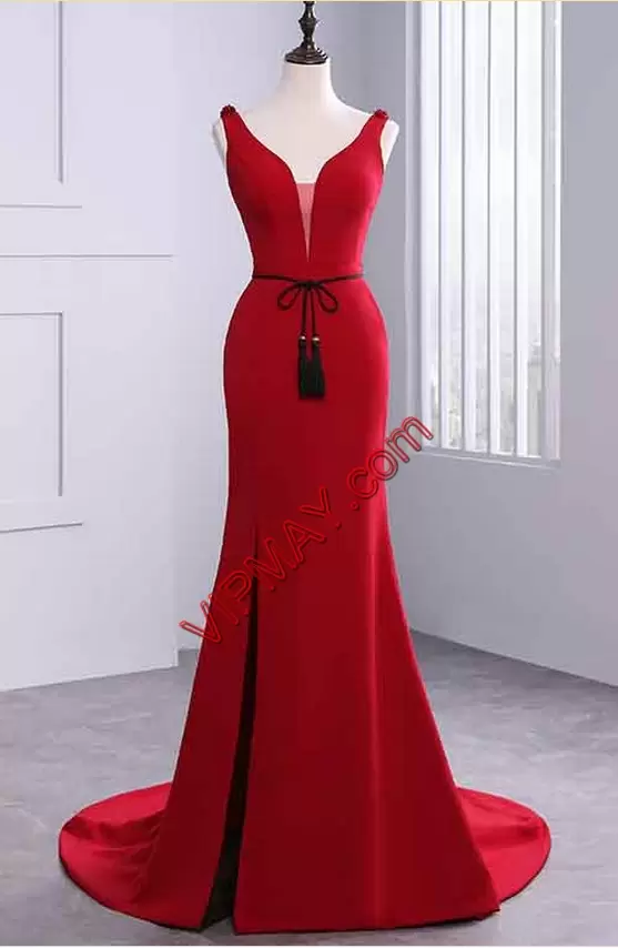 Beautiful Red Zipper Beading Sleeveless Sweep Train