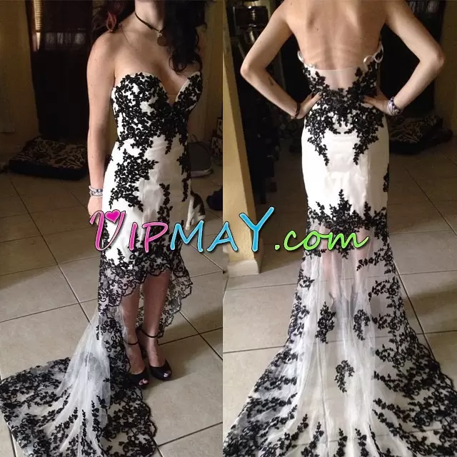 Spectacular White and Black Sleeveless High Low Lace and Appliques Backless Prom Dress Sweetheart