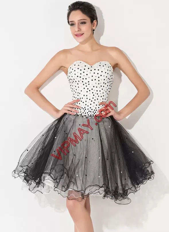 Stunning Black A-line Beading Lace Up Tulle Sleeveless Knee Length