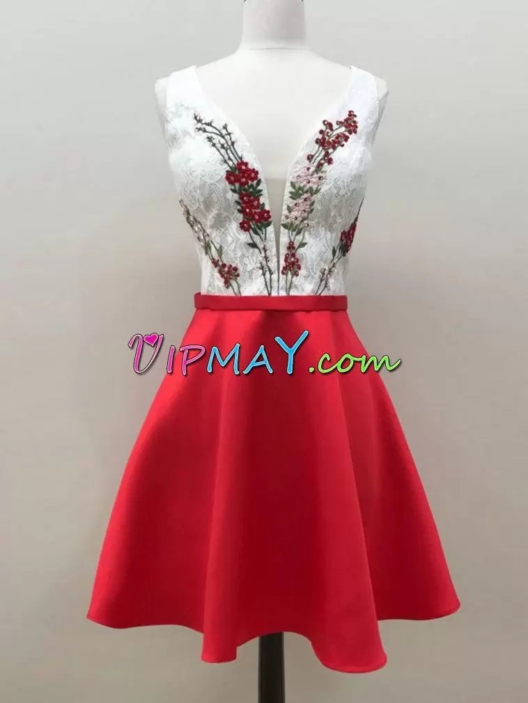 Stylish Red Homecoming Dress Prom and Party and Military Ball with Lace and Appliques V-neck Sleeveless