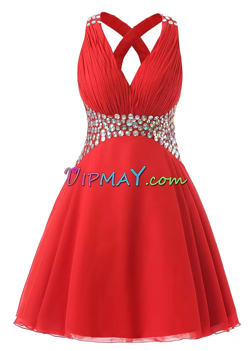 New Arrival V-neck Sleeveless Chiffon Homecoming Dress Beading Criss Cross