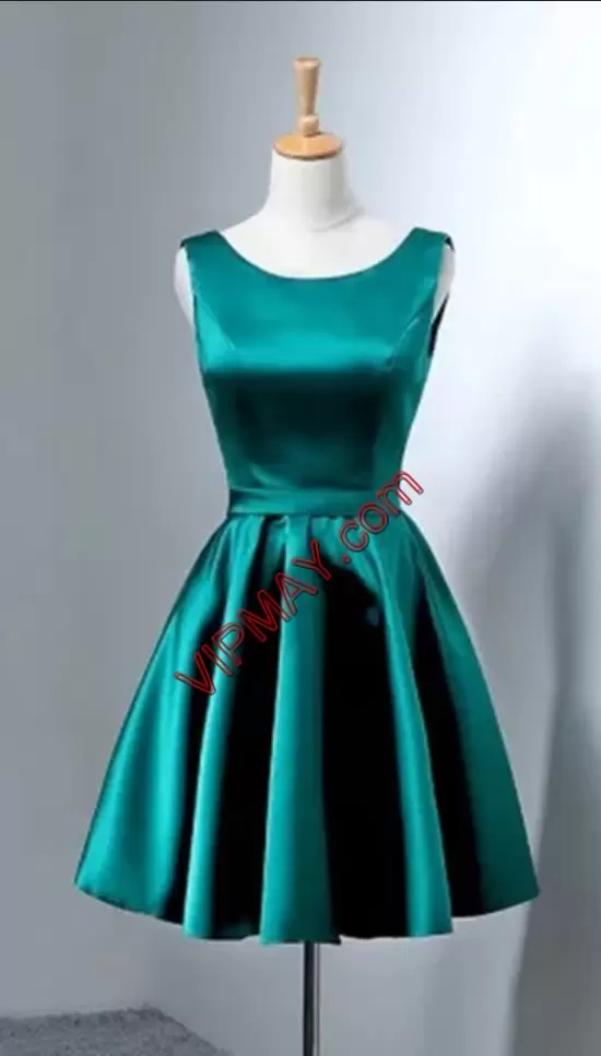 Green Satin Criss Cross Homecoming Dresses Sleeveless Mini Length Bowknot