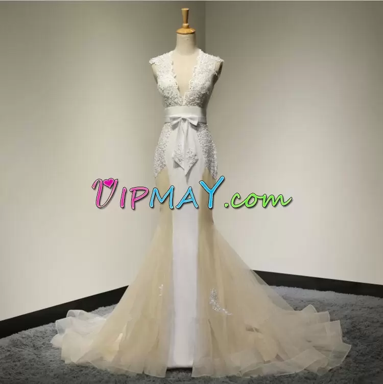 Floor Length White Homecoming Dresses V-neck Sleeveless Sweep Train Lace Up