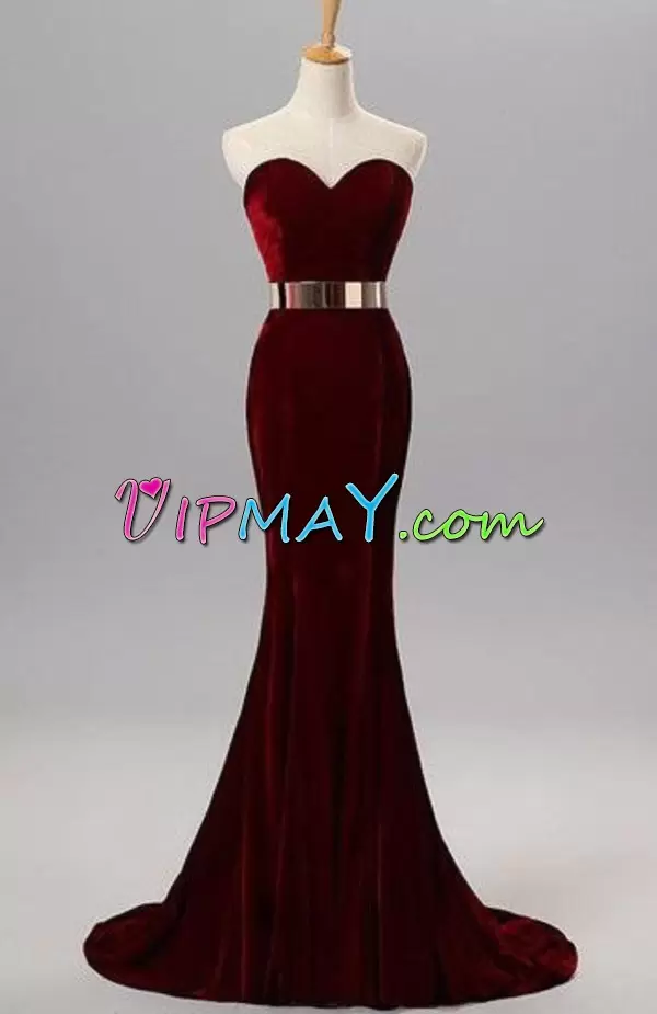 Latest Burgundy Homecoming Dresses Elastic Woven Satin Sweep Train Sleeveless Belt