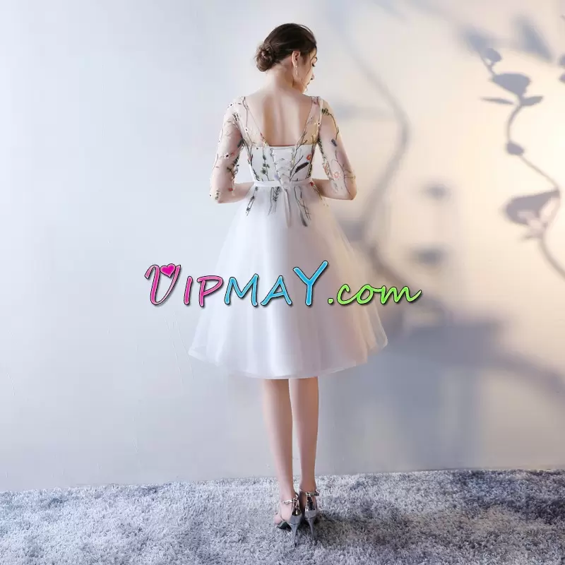 Captivating White Lace Up Scoop Appliques Homecoming Gowns Tulle Half Sleeves