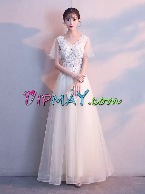 Deluxe Short Sleeves Floor Length Beading and Lace Zipper Prom Dresses with White