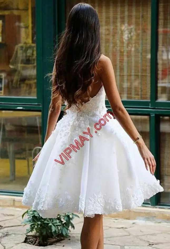 Beautiful Sweetheart Sleeveless Prom Dress Knee Length Appliques White