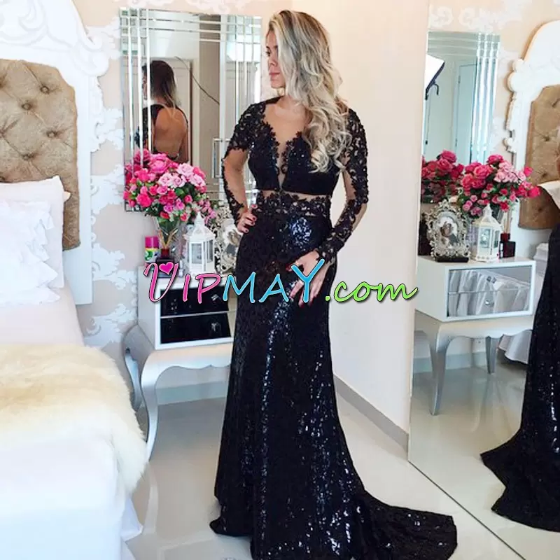 Amazing Appliques and Sequins Black Backless Long Sleeves Sweep Train