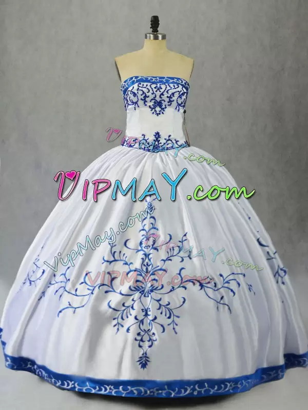 Floor Length Blue And White Quinceanera Dress Strapless Sleeveless Lace Up