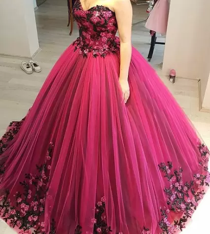 Delicate Red Tulle Lace Up Sweetheart Sleeveless Floor Length Quince Ball Gowns Beading and Appliques