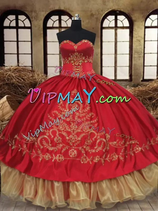 Wine Red Sweetheart Neckline Beading and Embroidery Sweet 16 Quinceanera Dress Sleeveless Lace Up