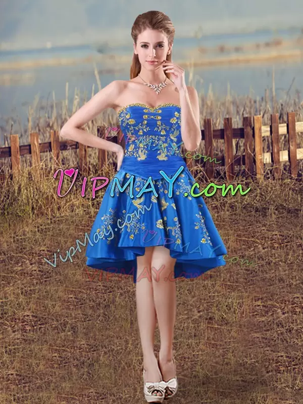 Luxury Floor Length Lace Up Quinceanera Dresses Royal Blue for Sweet 16 and Quinceanera with Embroidery and Ruffles