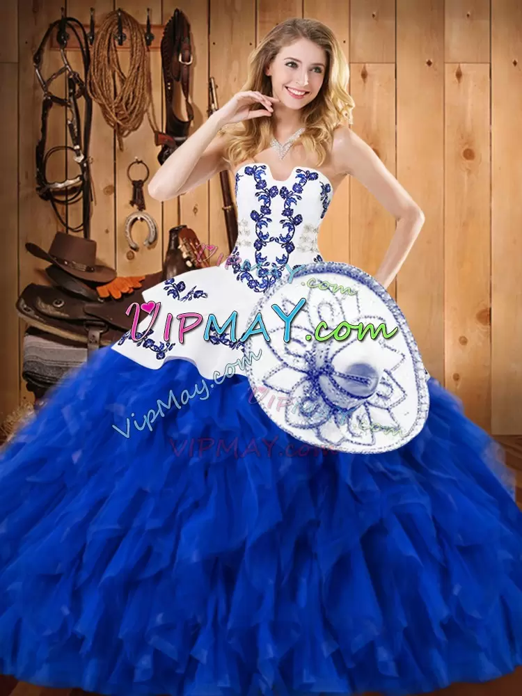 white and royal blue quinceanera dress,organza and satin quinceanera dress,quinceanera dress with ruffles,floral embroidery quinceanera dress,