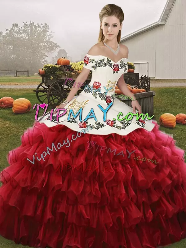 Western Style Embroidered Off The Shoulder Ruffled Layers Quinceanera Gown Wine and Red