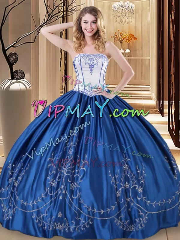 Sleeveless Strapless Lace Up Floor Length Embroidery Quince Ball Gowns Strapless